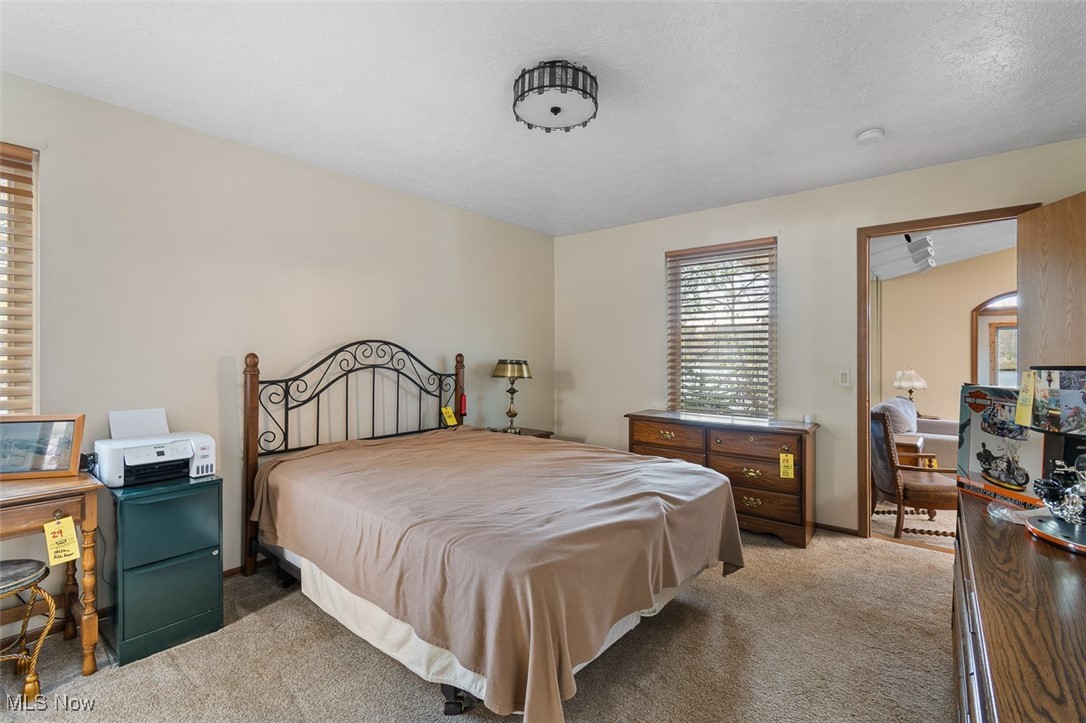 Willowdale Lake - Residential