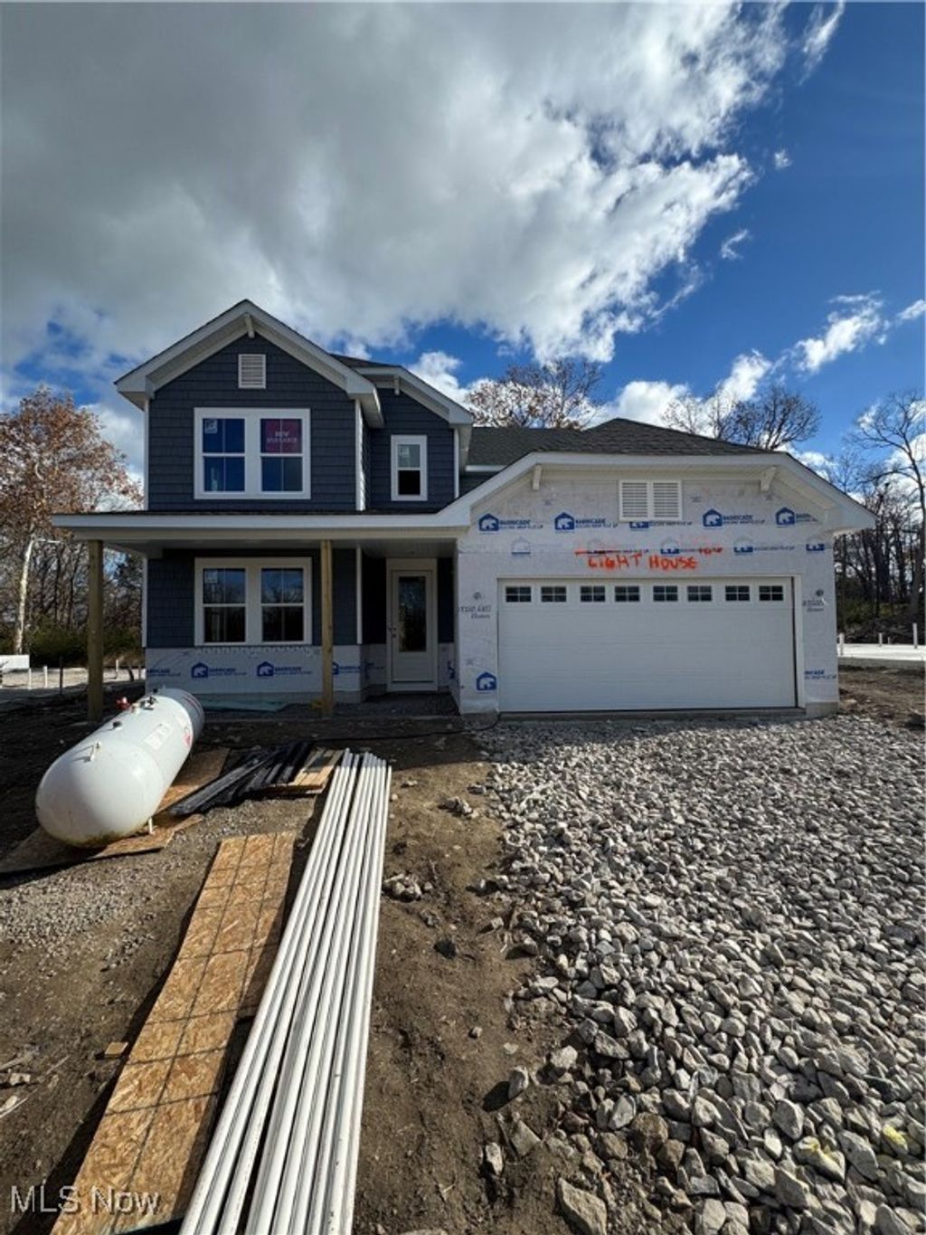 Photo of 280 N Lighthouse Oval NW, Marblehead, OH 43440 (MLS # 5175490)