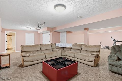 Tiny photo for 12120 Edgehill Oval, Strongsville, OH 44149 (MLS # 5178737)