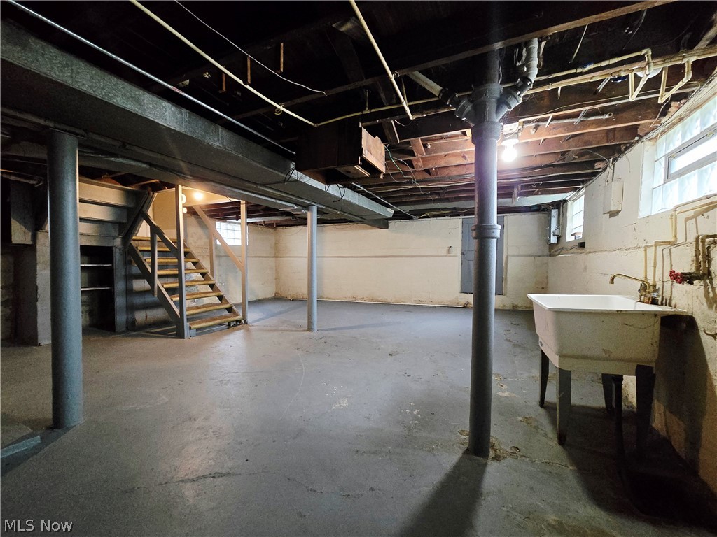 Bartlett Homestead - Residential