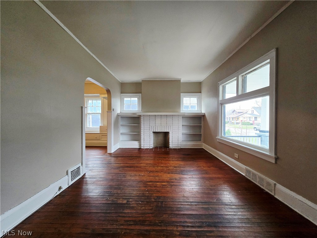 Bartlett Homestead - Residential