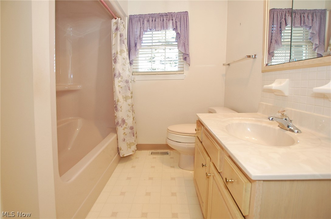 Garretts Cove - Residential