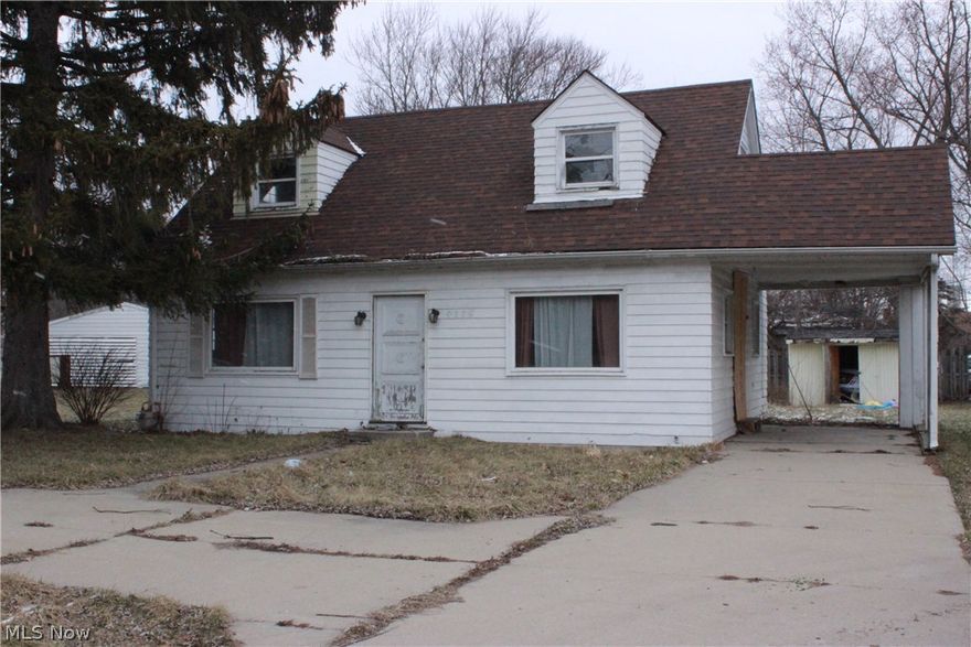 Great Investment or home! Contact today for details! This home is selling as-is, priced to sell, motivated seller, seller will entertain ALL offers!