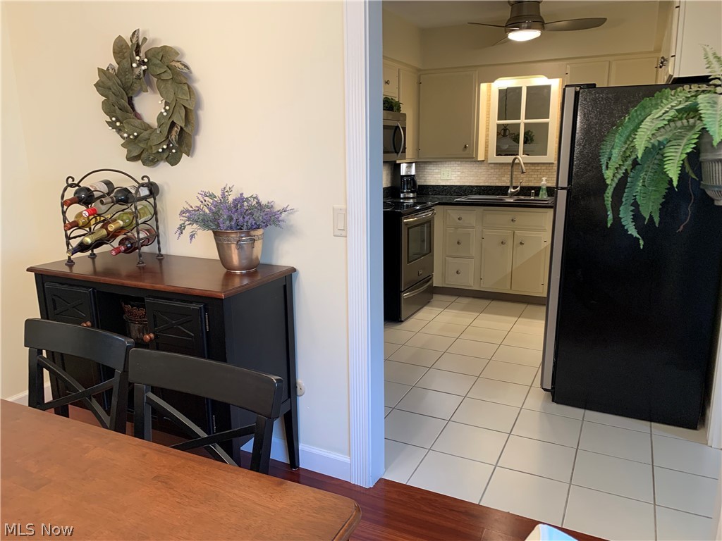 Meadowlawn Condo - Residential