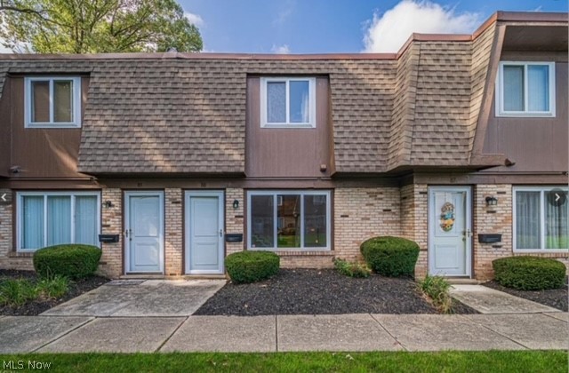 Welcome home to your very roomy 2 bedroom, 1-1/2 bath condo. On first level you have a good sized kitchen and dining area, a comfortable living room with 1/2 bath and laundry area. The second level has 2 very spacious bedrooms with great closet space and a full bathroom. The unit comes with 1 covered garage space. Contact me today for your private showing.