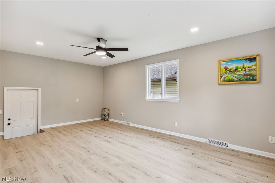 Lyndhurst Mdws Sub - Residential