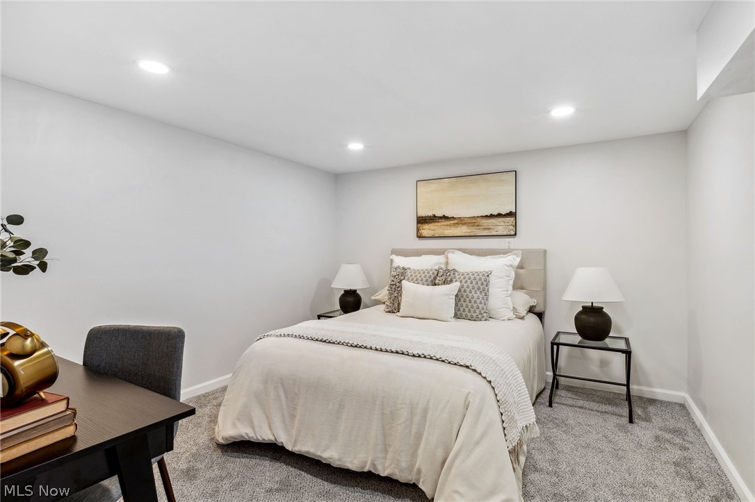 Lyndhurst Mdws Sub - Residential