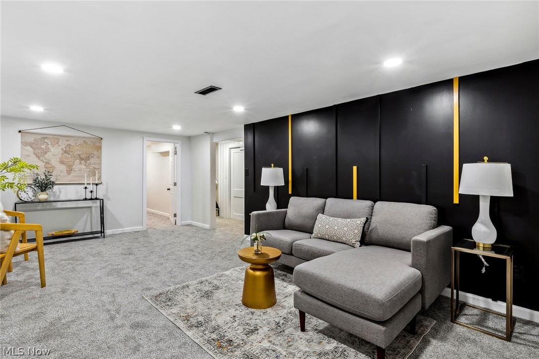 Lyndhurst Mdws Sub - Residential