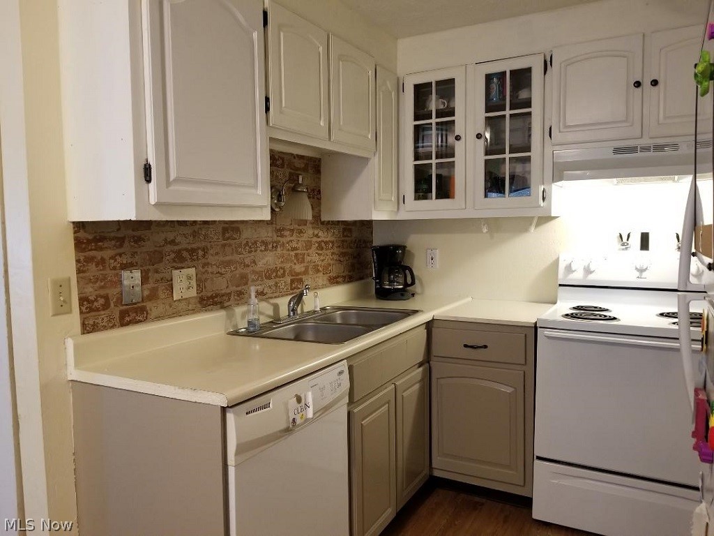 Leewood Meadows - Residential Income