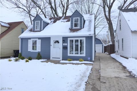 18618 Homeway Avenue, Cleveland, OH 44135 - #: 5175495