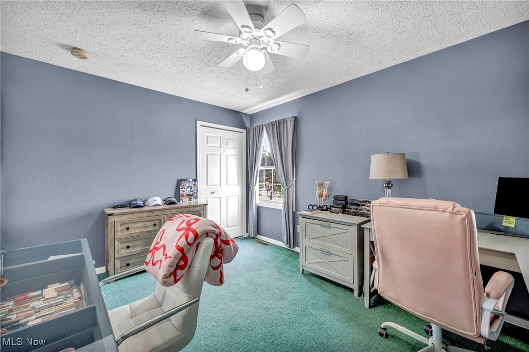 Pinebrook Vill - Residential