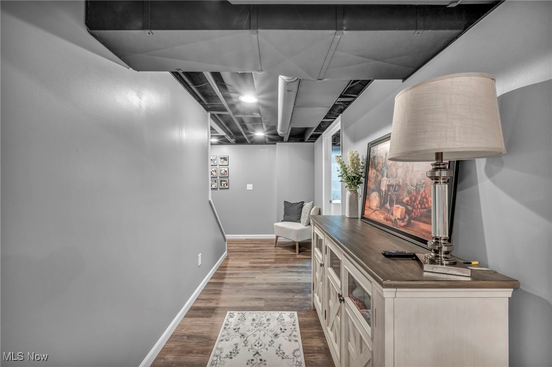 Pinebrook Vill - Residential