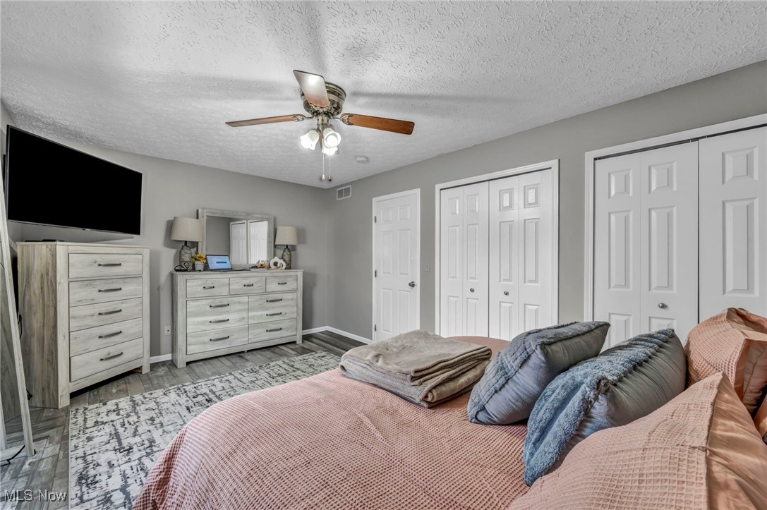 Pinebrook Vill - Residential