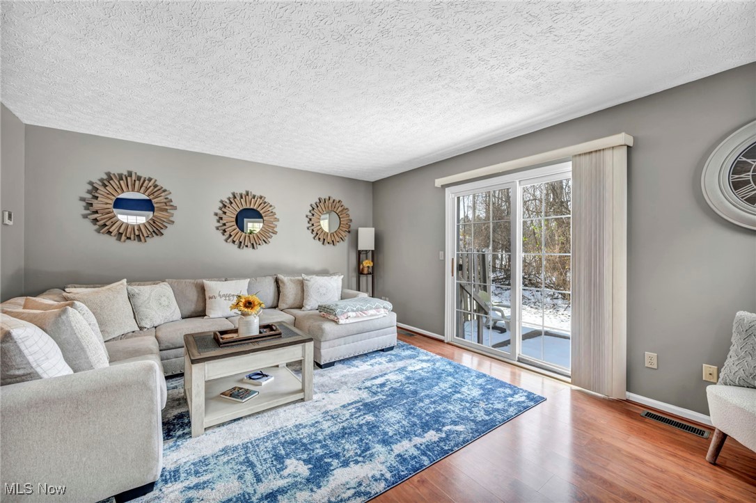 Pinebrook Vill - Residential