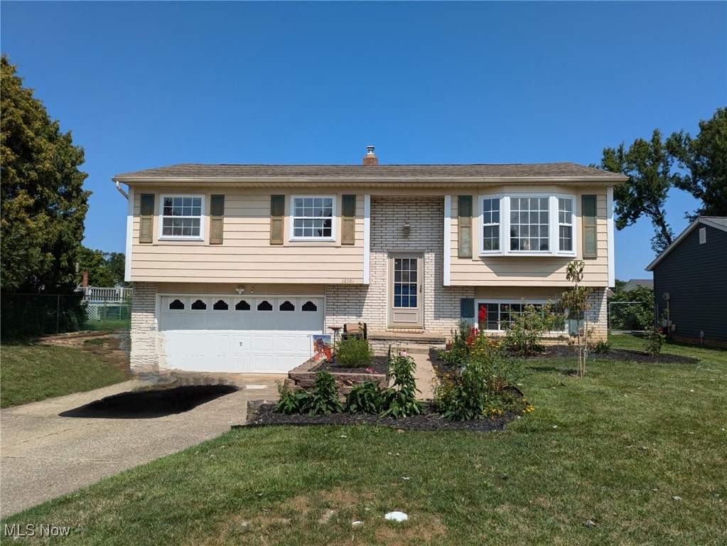 36501 Spindrift Drive, Eastlake, Ohio image 1
