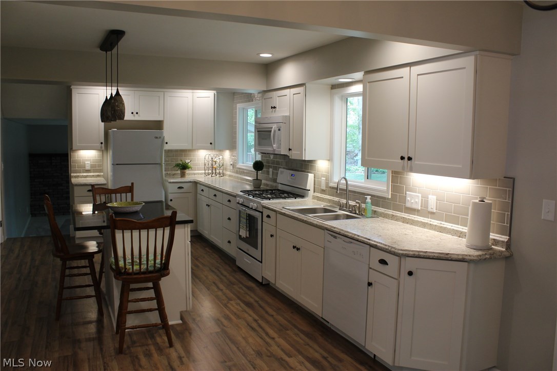 Hallmark 01 - Residential