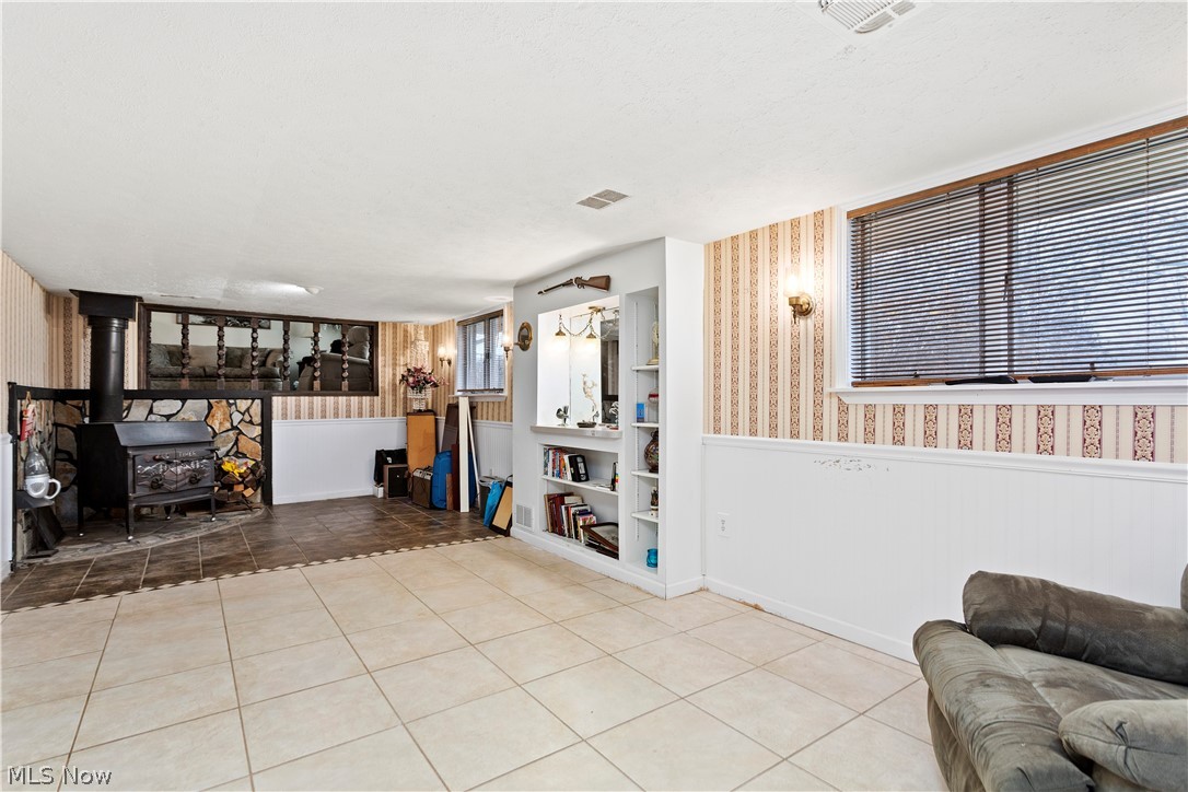 Falcon Home Estate - Residential