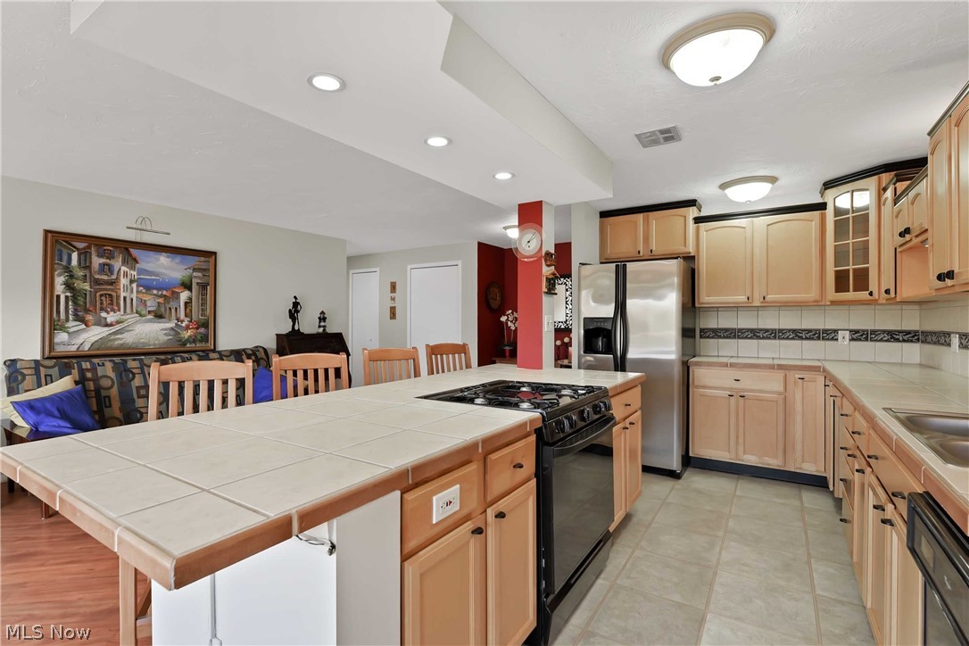 The Carlyle - Residential