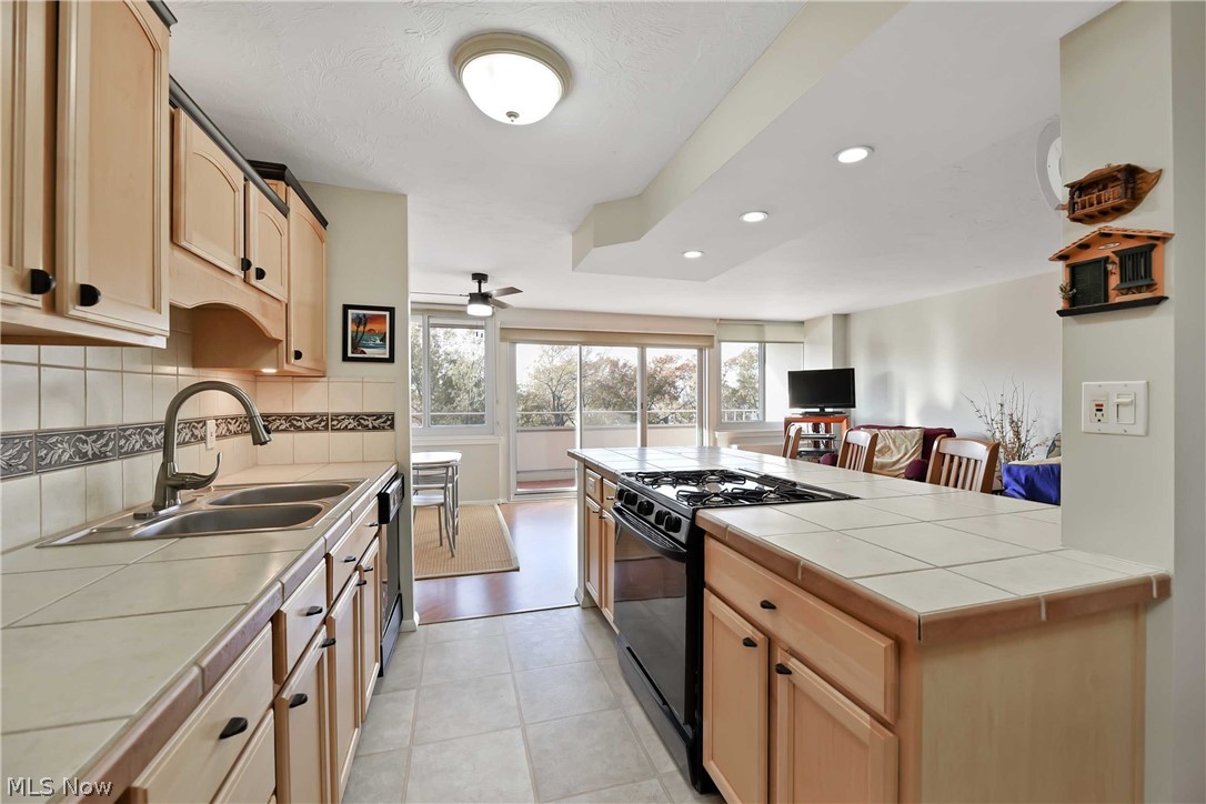 The Carlyle - Residential