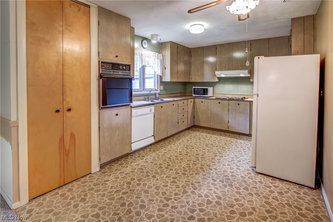 Jacqueline Drive - Residential