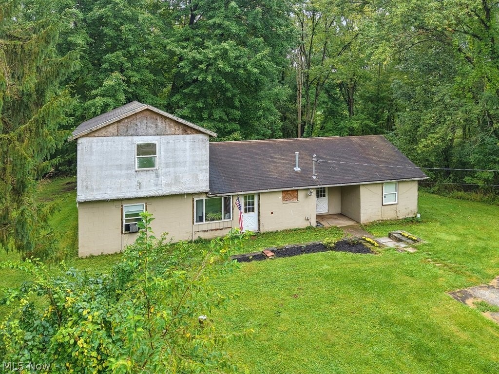 2014 & 2042 Merrill Road