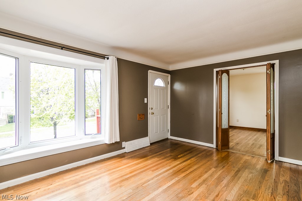 Garfield Pkwy - Residential