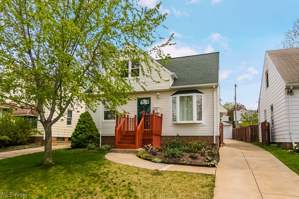 Garfield Pkwy - Residential