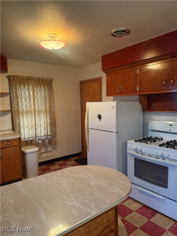 East Youngstown Land & Improve - Residential