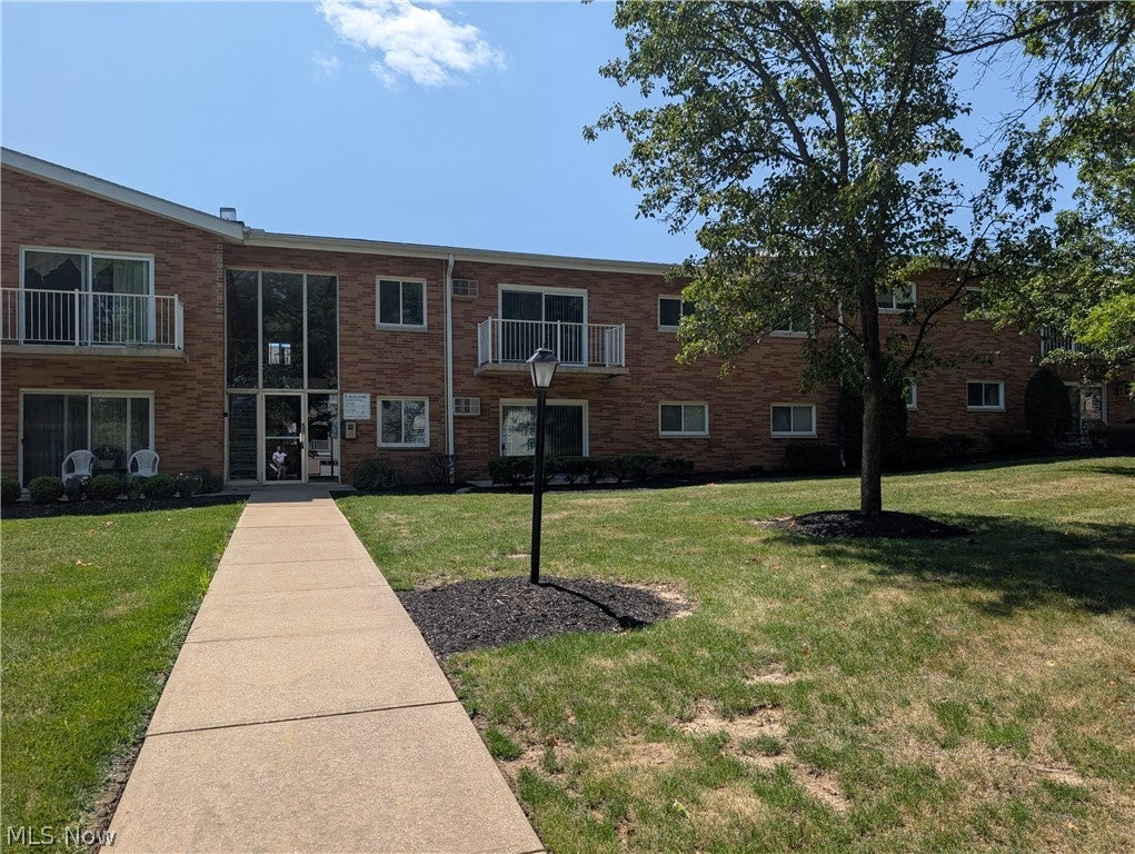 481 Tollis Parkway 170E