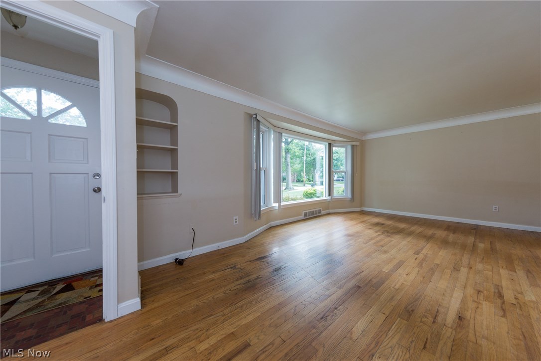 Lyndhurst Manor - Residential