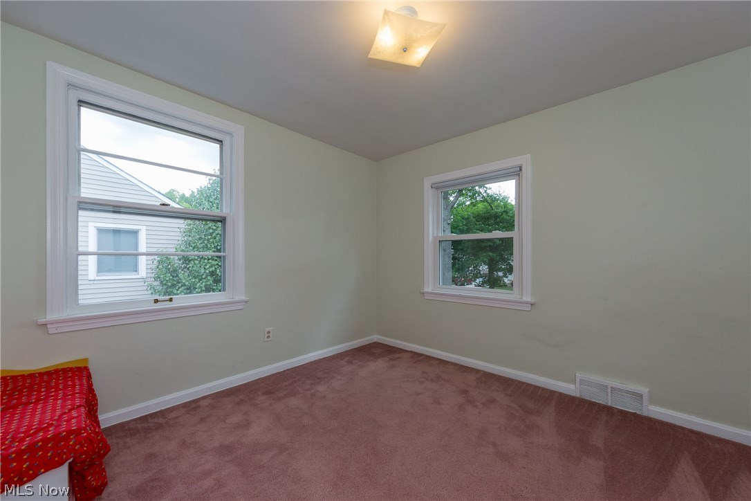 Lyndhurst Manor - Residential