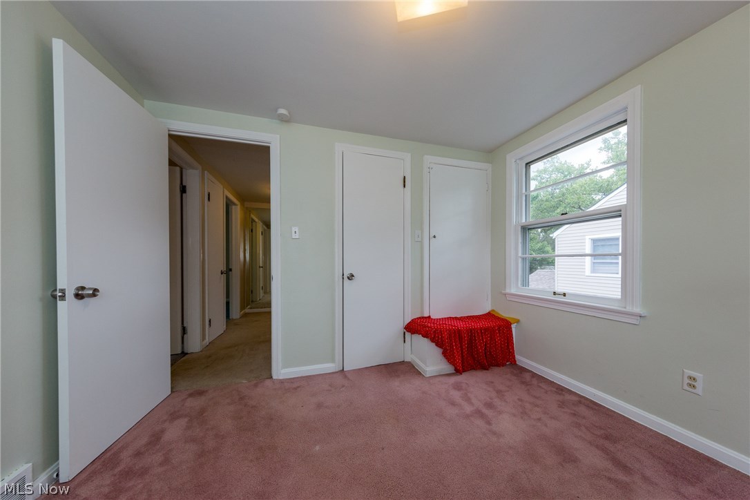 Lyndhurst Manor - Residential