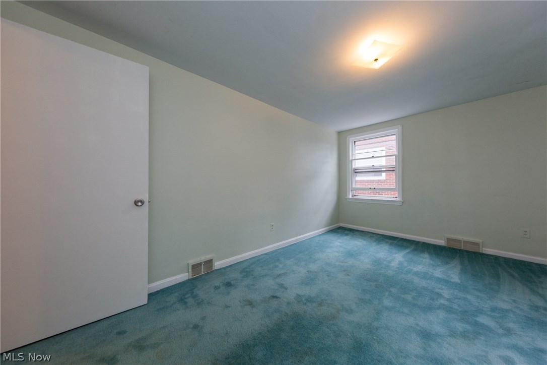 Lyndhurst Manor - Residential