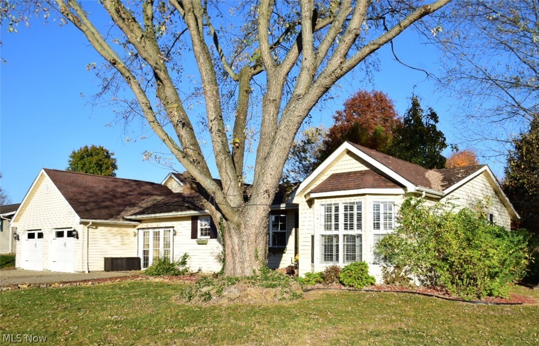 Crestmont Estate - Residential