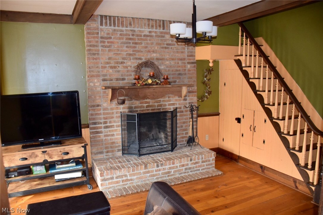 Crestmont Estate - Residential