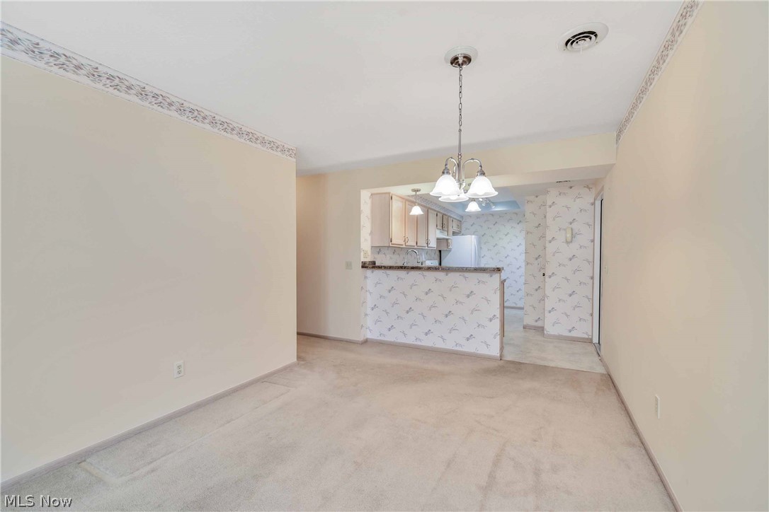 Villas At Mentor On Lake Condo - Residential