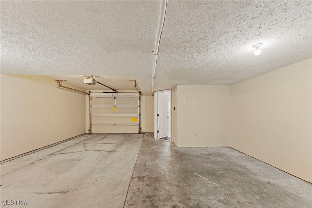 Harbor Walk/Black River 03 - Residential