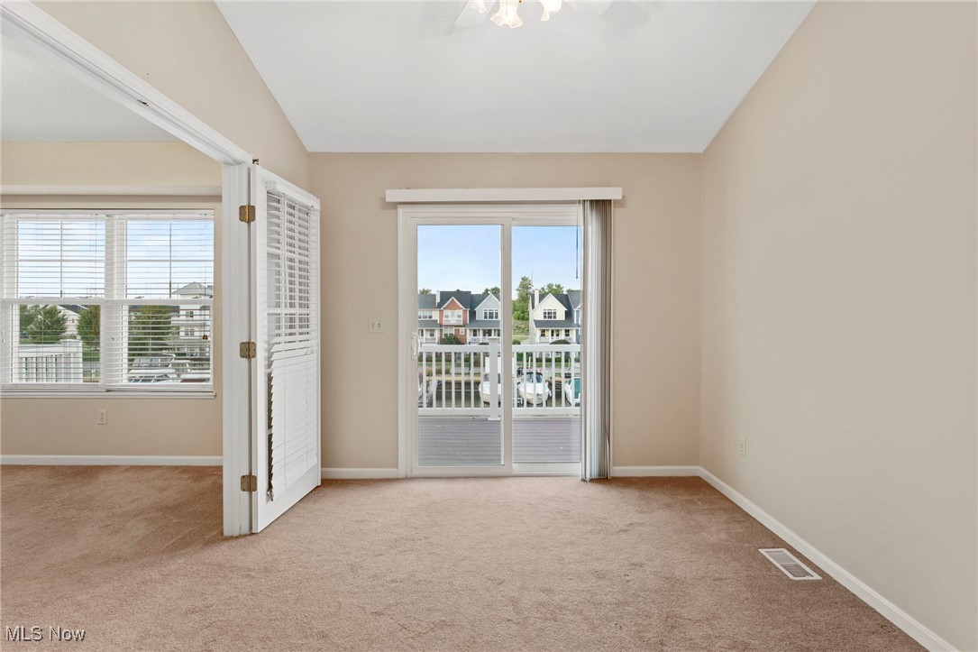 Harbor Walk/Black River 03 - Residential