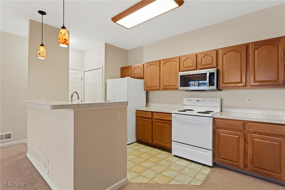 Harbor Walk/Black River 03 - Residential