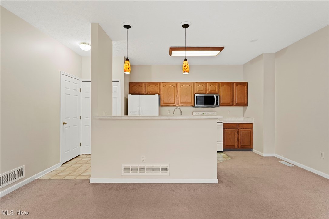 Harbor Walk/Black River 03 - Residential