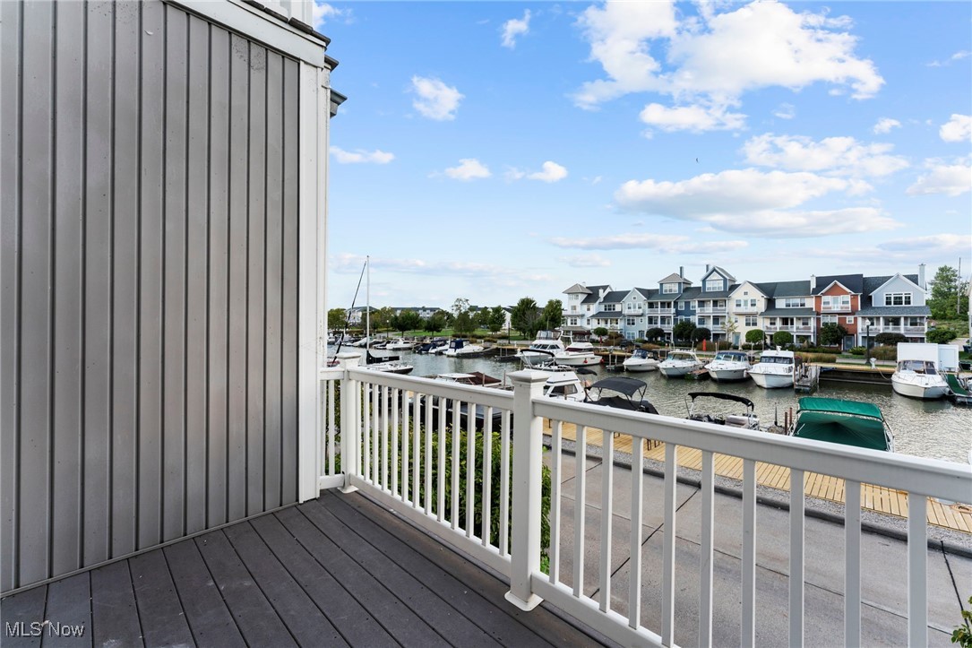 Harbor Walk/Black River 03 - Residential