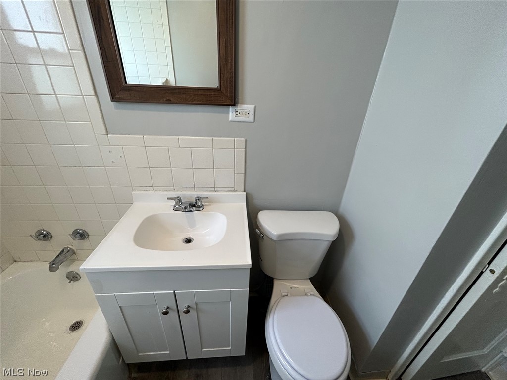 Lee Harvard - Residential Lease
