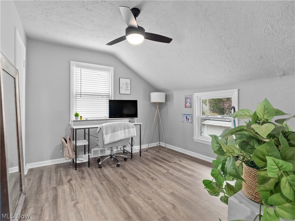 Elmwood Realty Cos Elmwood Bc - Residential