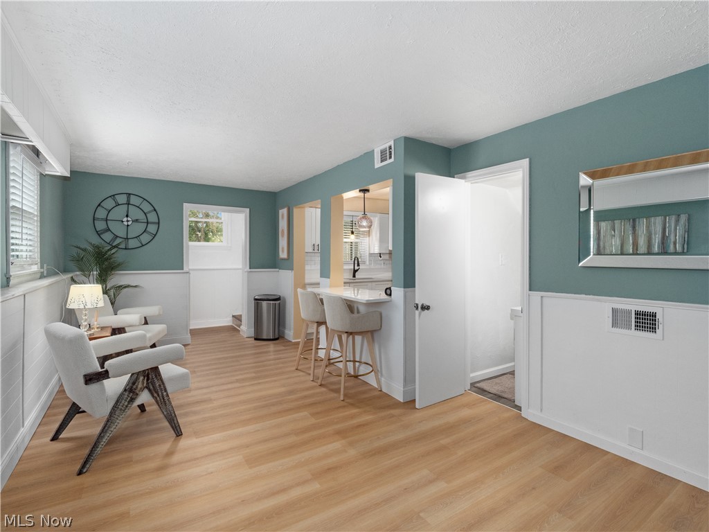 Elmwood Realty Cos Elmwood Bc - Residential