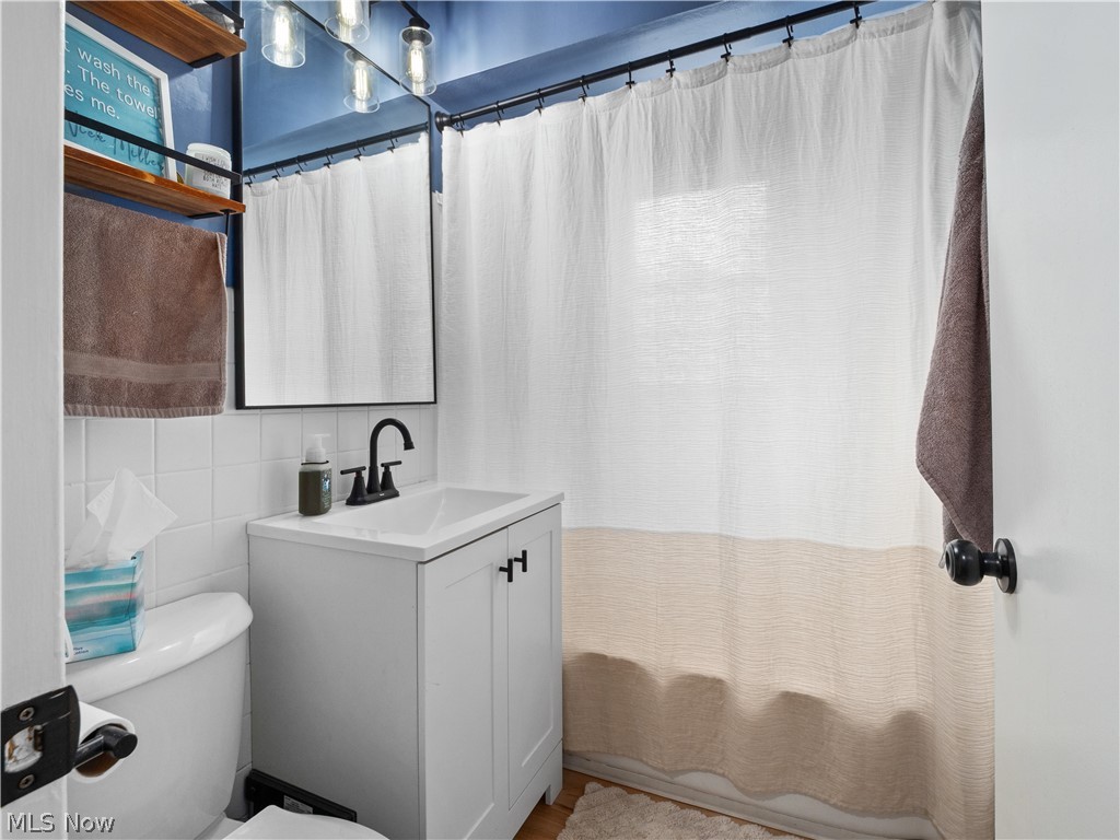 Elmwood Realty Cos Elmwood Bc - Residential