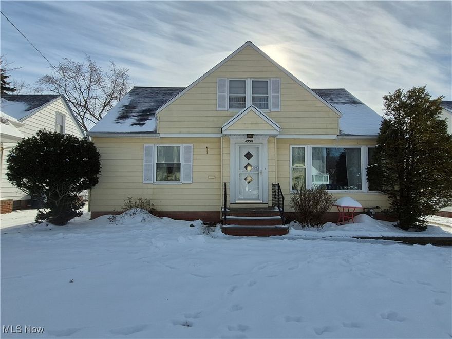 Charming 4BR/2.5BA Lyndhurst bungalow with finished basement, 2?car garage, patio & abundant storage throughout. First floor bed/bath, newer windows (2022) & HVAC (2023). Built-ins and thoughtful design add functionality. Move-in ready with room for personal touches. Convenient to schools, shopping, dining, & freeways.