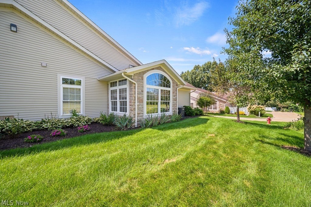 2452 Barrington Way 446