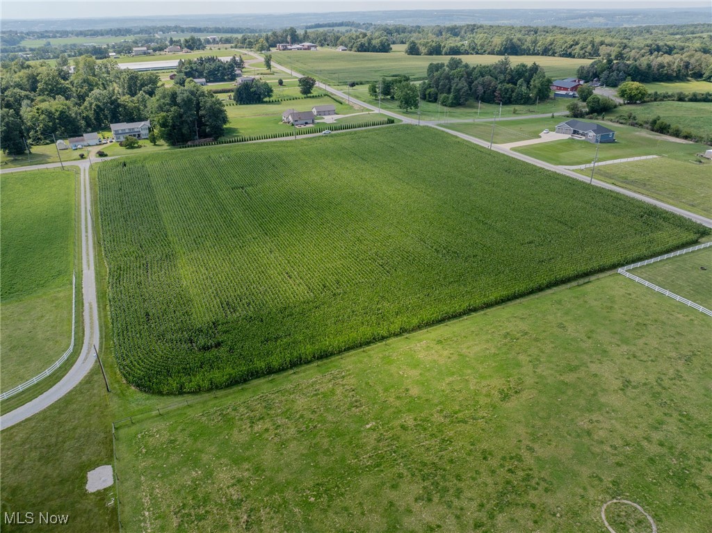 E Moreland Road, Fredericksburg, Ohio image 1