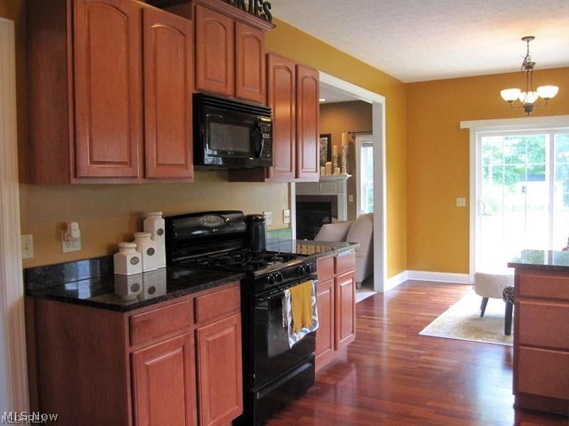 Hannum Xing Ph 08 - Residential