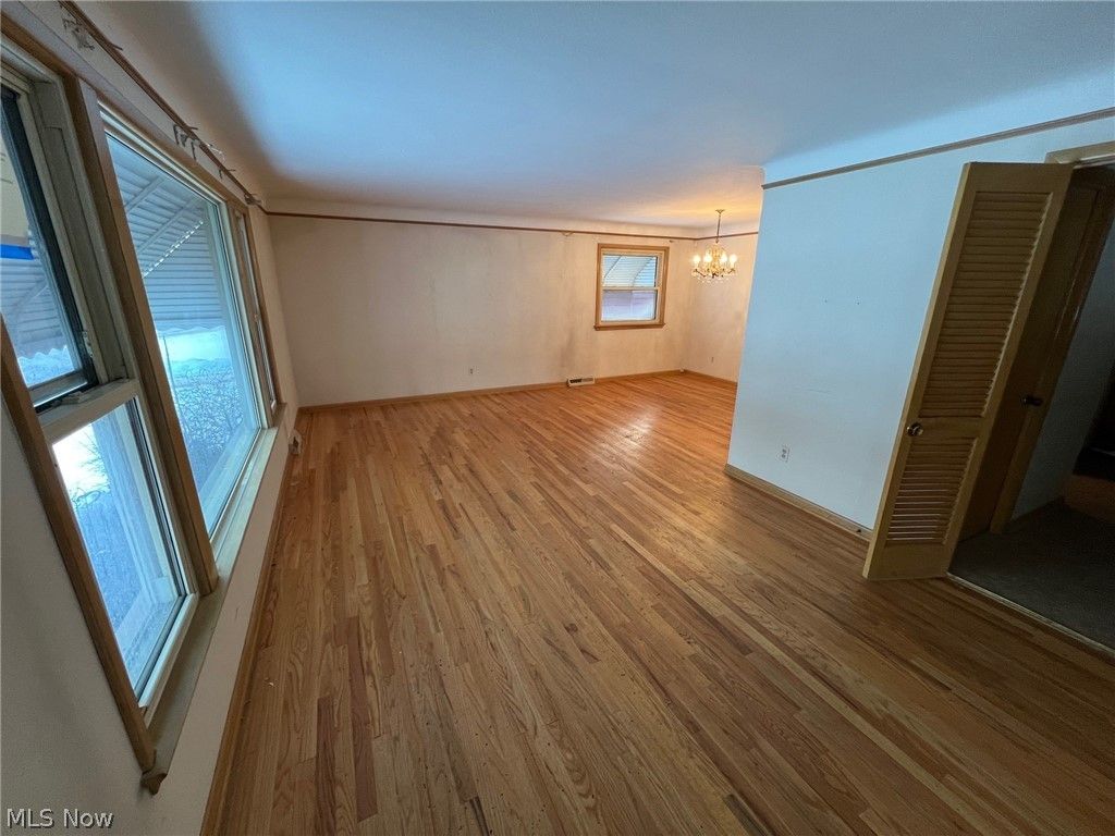 Photo of 4440 Hillcroft Drive, Warrensville Heights, OH 44128 (MLS # 5186650)